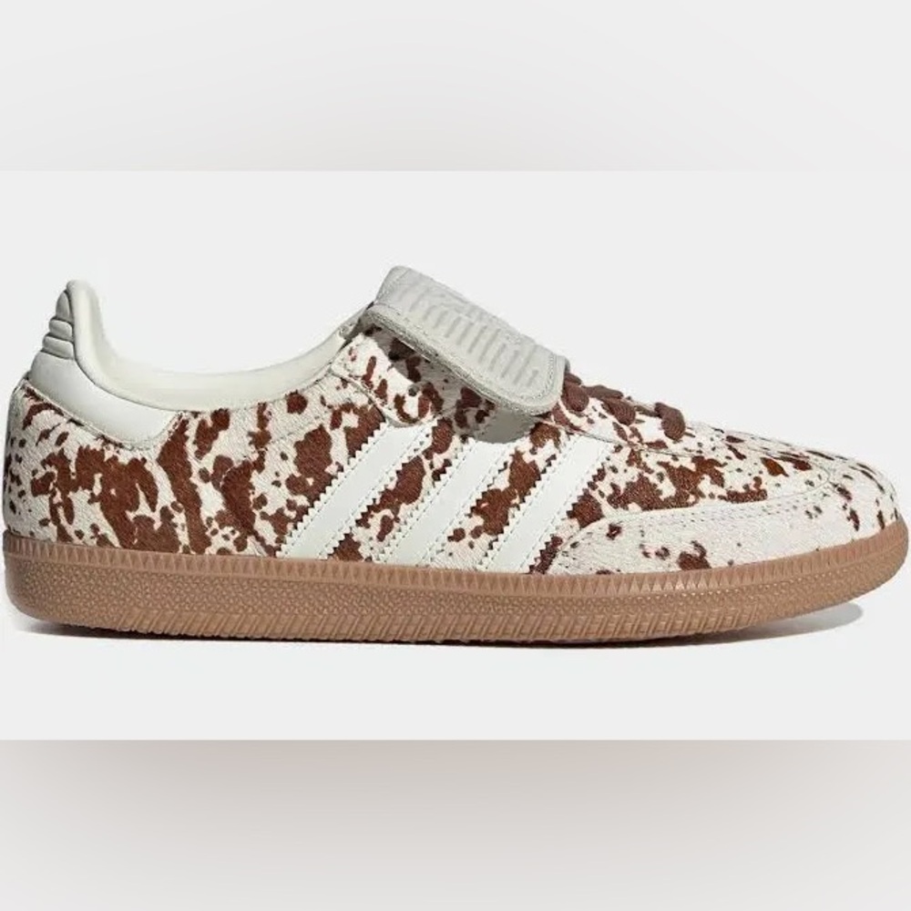 NIB Adidas Samba Cow Print Long Tongue 6.5 Tan and White